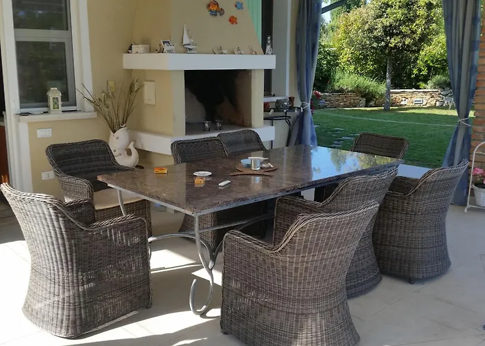 Lydia Albarella Island