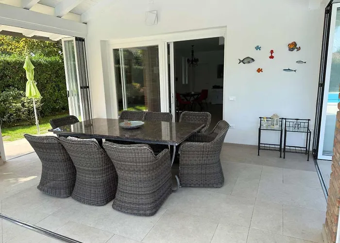 Vila Lydia Albarella Island